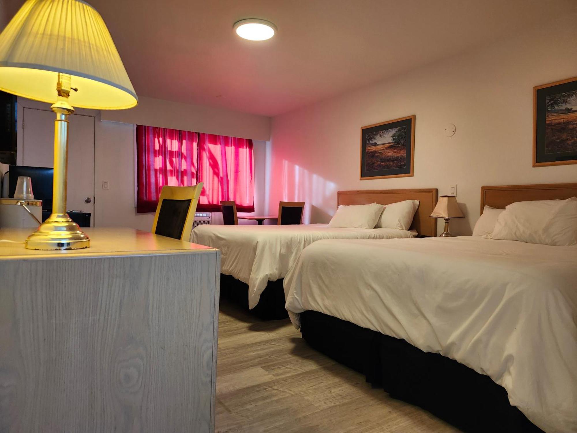 Cache Creek Inn Екстериор снимка