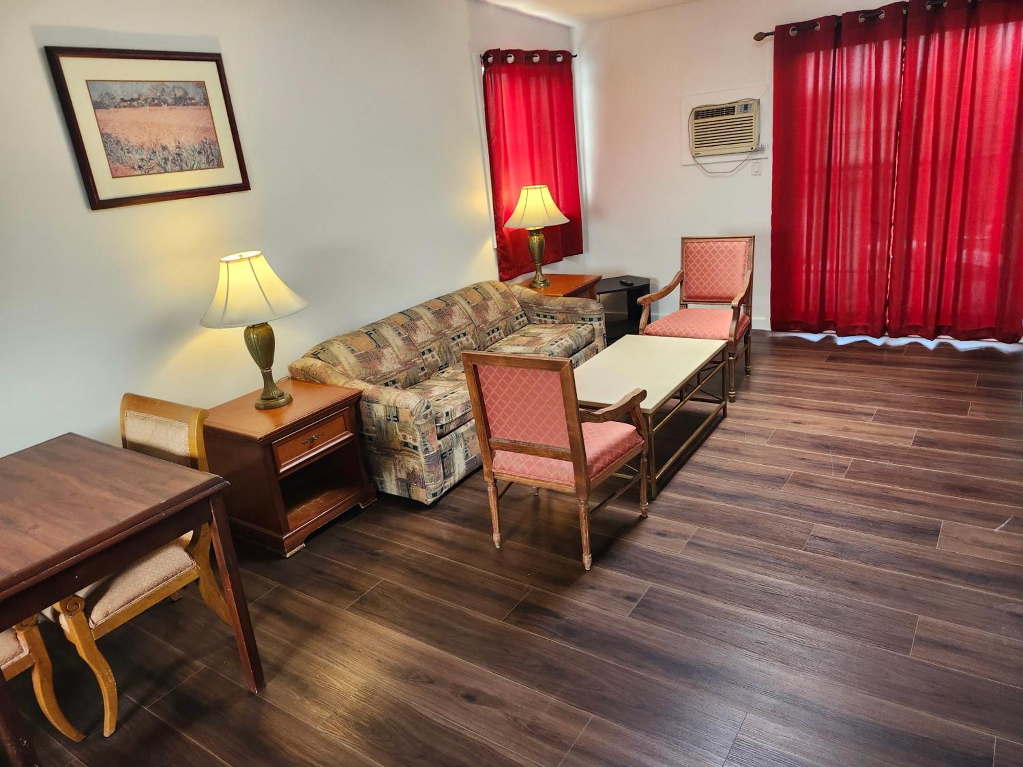 Cache Creek Inn Екстериор снимка